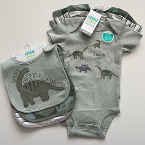 Carter's Child of Mine Baby Boys Dinosaur Bodysuit and matching bib 3-Pack set